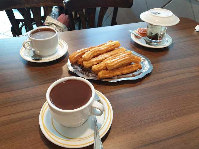 Fotografia tomada fuera de Pastelería Léveda - Pastelería en Melide, A Coruña