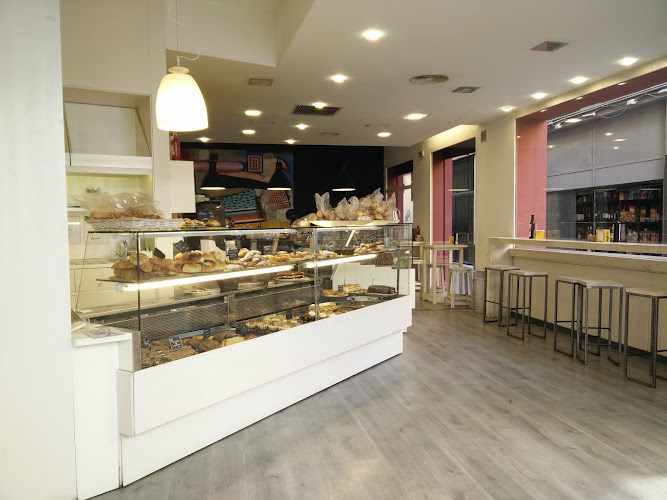 Fotografia tomada fuera de PANYPIU - Bakery en Sevilla, Sevilla