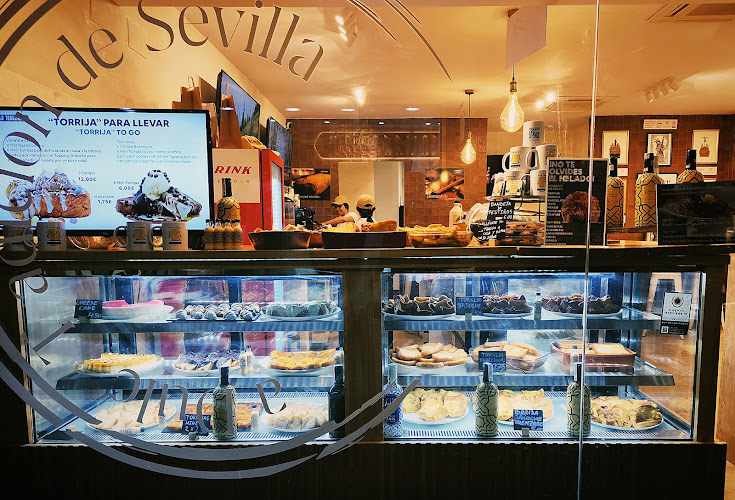 Fotografia tomada fuera de La Torrijada Shop - Pastelería en Sevilla, Sevilla