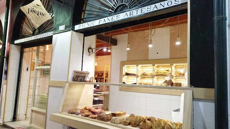 Fotografia tomada fuera de Picnic Panes Artesanos - Panadería en Sevilla, Sevilla