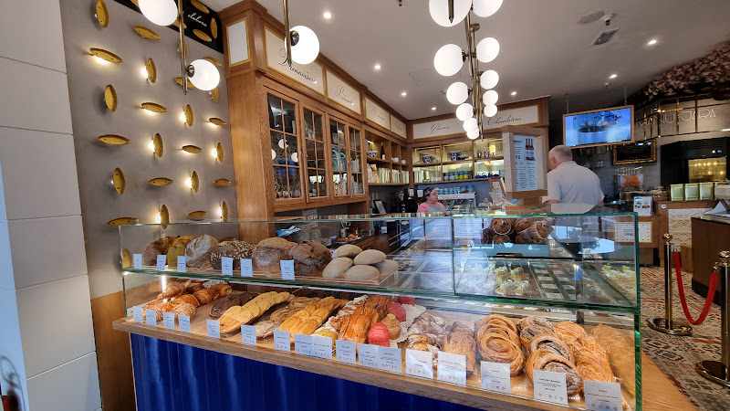 Fotografia tomada fuera de Manu Jara | Dulcería Centro - Pastelería en Sevilla, Sevilla