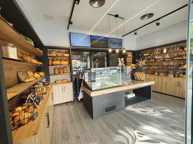 Fotografia tomada fuera de Panadería Bekeray - Panadería en Sevilla, Sevilla