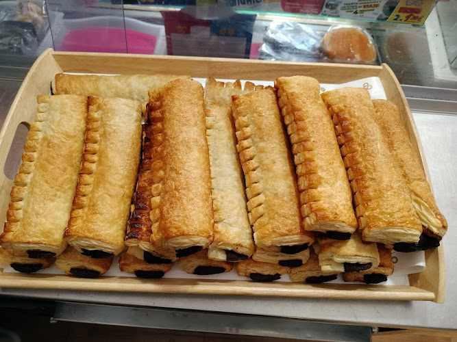 Fotografia tomada fuera de Panaderia pasteleria Cayetana - Panadería en Sevilla, Sevilla