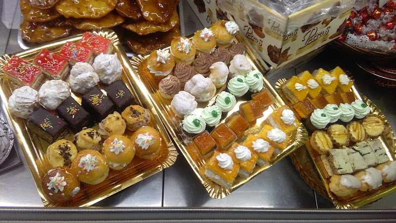 Fotografia tomada fuera de Confitería Asunción - Pastelería en Sevilla, Sevilla