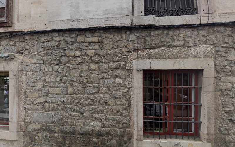 Fotografia tomada fuera de Luis Miguel Cadenaba Vallina - Panadería en Cangas de Onís, Asturias