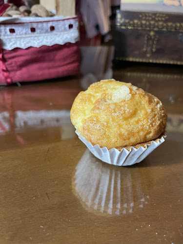 Fotografia tomada fuera de Panadería Caneiro - Panadería en Degaña, Asturias