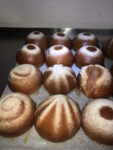 Fotografia tomada fuera de Pastisseria Sáez - Pastelería en Silla, Valencia