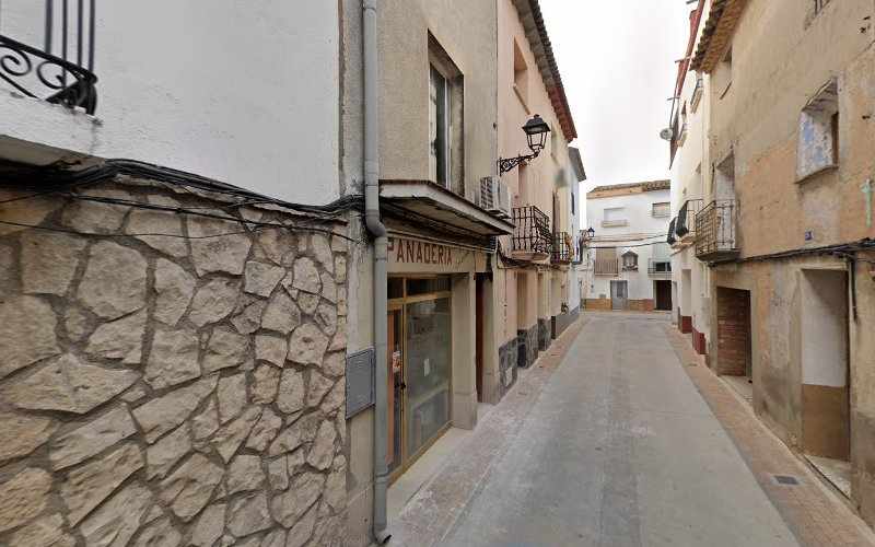 Fotografia tomada fuera de Panadería Cerezuela - Panadería en Belver de Cinca, Huesca