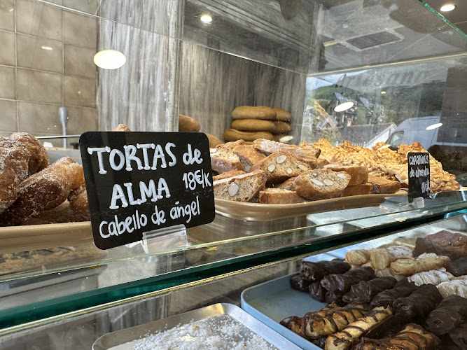 Fotografia tomada fuera de Panadería Sallent - Panadería en Sallent de Gállego, Huesca