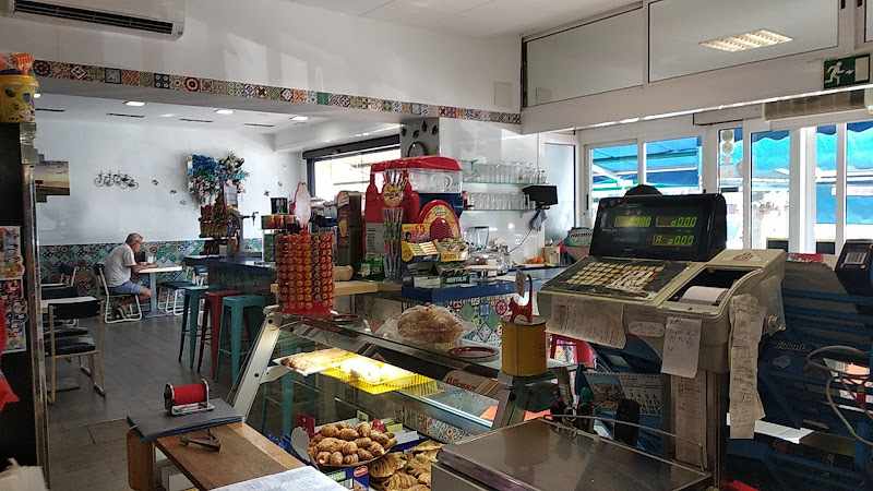 Fotografia tomada fuera de Mare Nostrum - Pastisseria en Roda de Berà, Tarragona