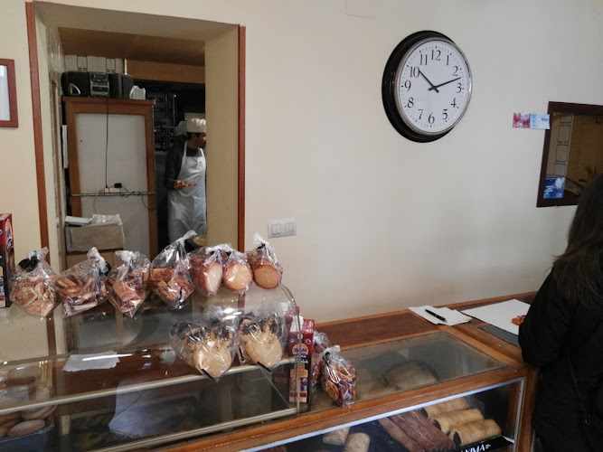 Fotografia tomada fuera de Bollería Máxima - Pastelería en Tarancón, Cuenca
