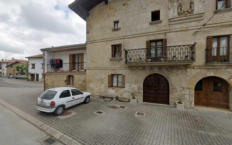 Fotografia tomada fuera de María Mercedez Irigoyen Celaya - Panadería en Urdiain, Navarra