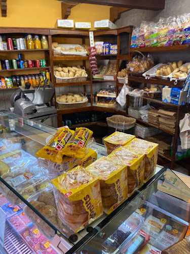 Fotografia tomada fuera de Panadería Valerón - Panadería en Telde, Las Palmas