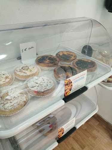 Fotografia tomada fuera de Obrador de pastelería Lusitania Delicias - Pastelería en Telde, Las Palmas