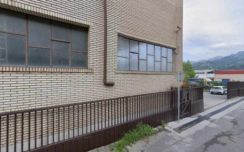 Fotografia tomada fuera de Pastas Arruabarrena - Tarta-denda en Lazkao, Guipúzcoa