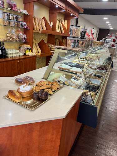 Fotografia tomada fuera de El Horno De Anogui - Panadería en San Adrián, Navarra