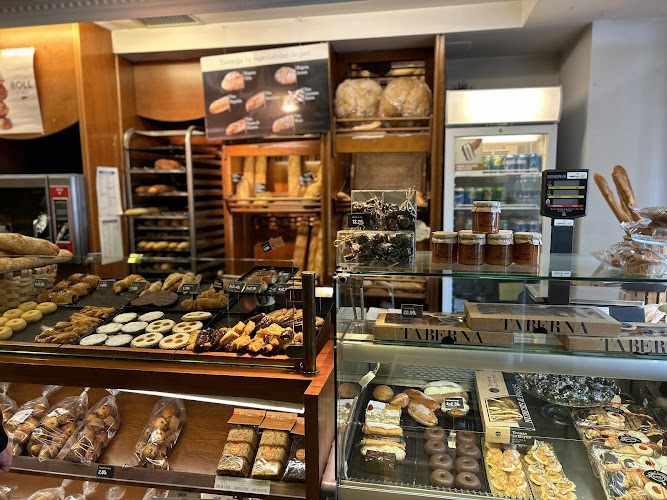 Fotografia tomada fuera de Panadería Tahona - Panadería en Pamplona, Navarra