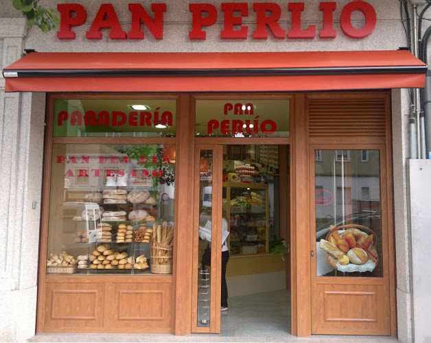 Fotografia tomada fuera de Panadería Pan Perlío Punto de Venta 2 - Panadería en Ferrol, A Coruña