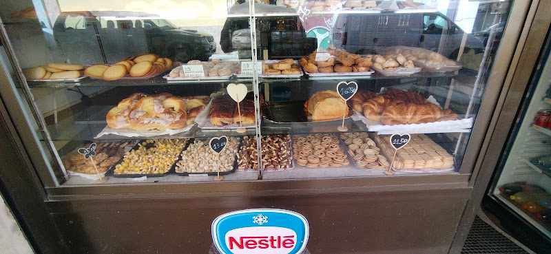 Fotografia tomada fuera de EL HORNO DE SAN MARTIN - Pastelería en Salamanca, Salamanca