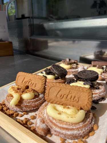 Fotografia tomada fuera de Churros Peñacorada - Churrería en La Torreta, Barcelona