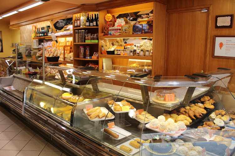 Fotografia tomada fuera de Pastisseria La Vienesa - Establiment de pastissos dolços i salats en La Garriga, Barcelona