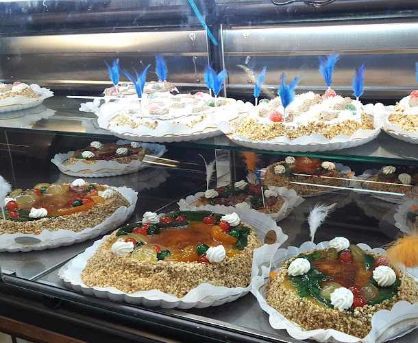 Fotografia tomada fuera de Pastisseria Aurelio Martín - Pastelería en La Canonja, Tarragona