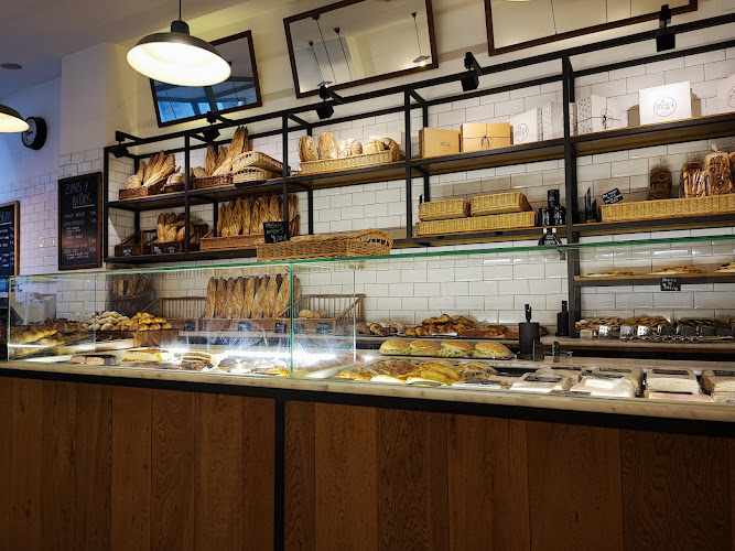 Fotografia tomada fuera de Miga Bakery - Panadería en Madrid, Madrid