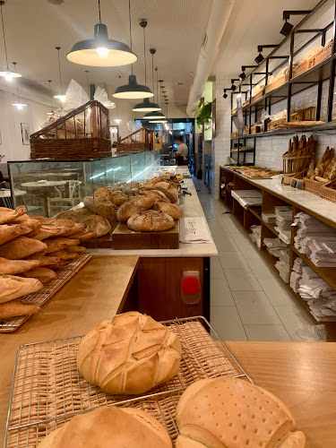 Fotografia tomada fuera de Miga Bakery - Panadería en Madrid, Madrid
