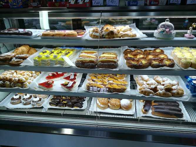 Fotografia tomada fuera de Panadería Serrano Tejeda Cb - Panadería en Malpartida de Plasencia, Cáceres