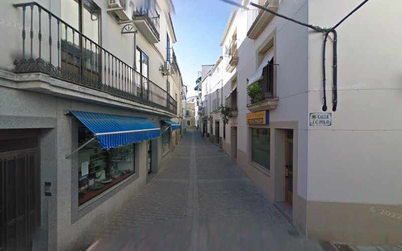 Fotografia tomada fuera de María Josefa Marcos Domínguez - Pastelería en Brozas, Cáceres