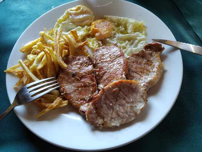 Fotografia tomada fuera de Restaurante A Casa do Cura - restaurantes en Hermisende, Zamora
