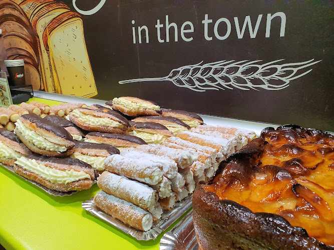 Fotografia tomada fuera de Panadería Dulce Sabor - Panadería en Laguna de Duero, Valladolid