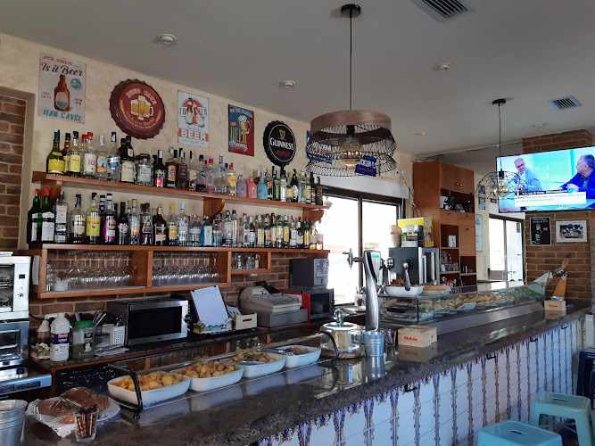 Fotografia tomada fuera de Café Bar El Molinillo - cafeterías en Peñaranda de Bracamonte, Salamanca