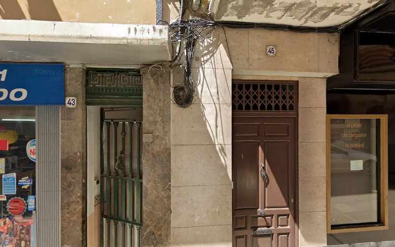 Fotografia tomada fuera de Pastissería Bellafont - Panadería en Valls, Tarragona