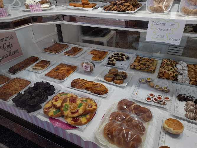 Fotografia tomada fuera de Horno Castellano - Pastelería en Salamanca, Salamanca