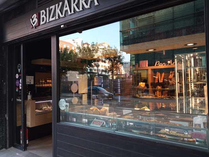 Fotografia tomada fuera de Bizkarra - Pastelería en Bilbao, Vizcaya