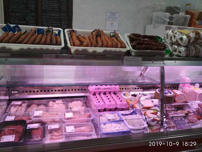 Fotografia tomada fuera de Autoservicio Jose - Tienda de alimentación en Aldehuela del Jerte, Cáceres