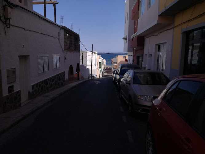 Fotografia tomada fuera de Panadería Guillermo Galván Roger - Panadería en Gran Tarajal, Las Palmas