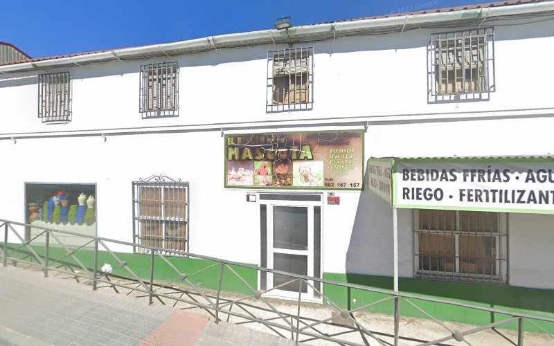 Fotografia tomada fuera de Productos El Peñón S.L - Panadería en Fernán Núñez, Córdoba