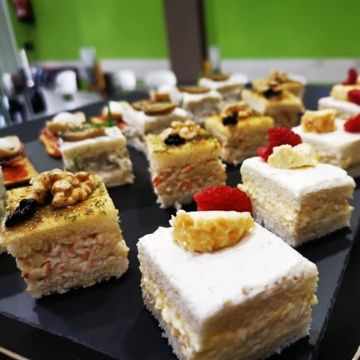 Fotografia tomada fuera de Pastisseria Daiia - Pastelería en Esparreguera, Barcelona
