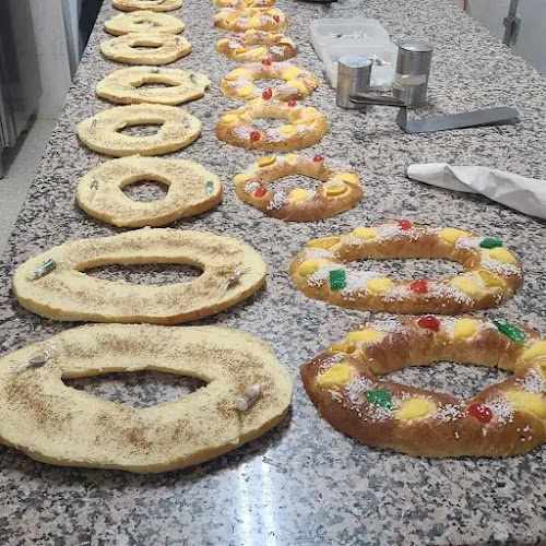 Fotografia tomada fuera de Pastelería La Suiza Jaca - Pastelería en Jaca, Huesca