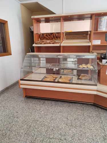 Fotografia tomada fuera de Forn San Jose - Panadería en Massamagrell, Valencia