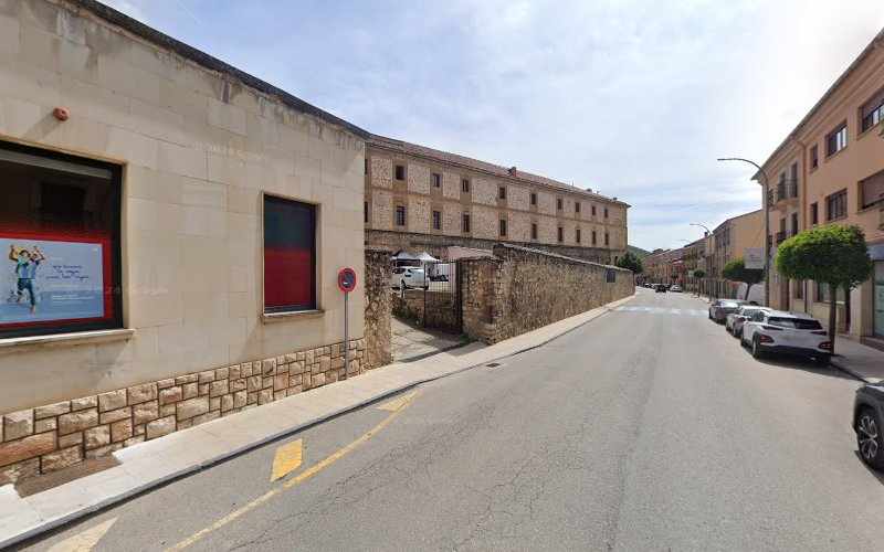 Fotografia tomada fuera de Es Tlt Importación Exportación - Panadería en Sigüenza, Guadalajara