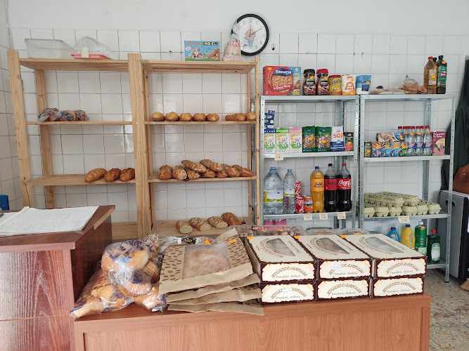Fotografia tomada fuera de Panaderia Villahán de Palenzuela (Villahan) - Club nocturno en Villahán, Palencia