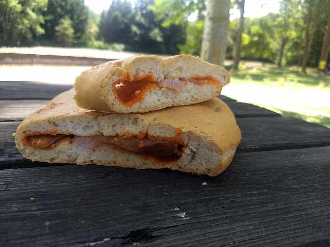 Fotografia tomada fuera de José Ignacio Fernández Peña - Panadería en Cilleruelo de Bezana, Burgos