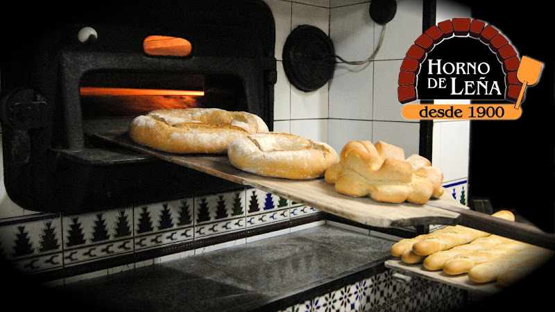 Fotografia tomada fuera de Panadería El Valle - Panadería en Pravia, Asturias