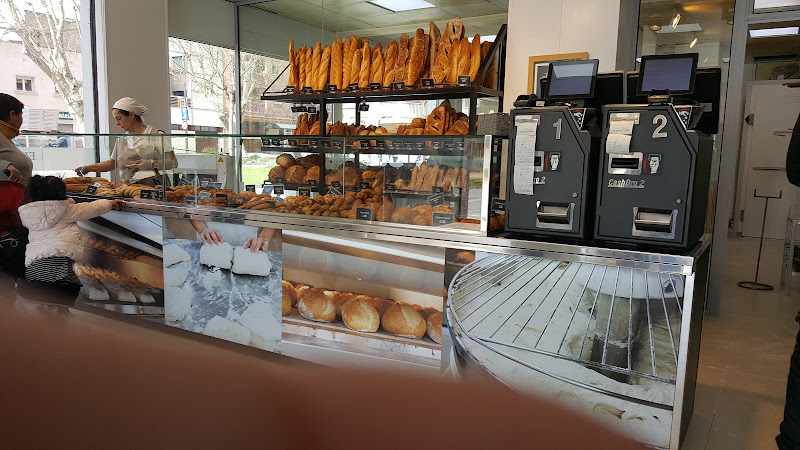 Fotografia tomada fuera de El fornet del moliner - Forn de pa en Figueres, Girona