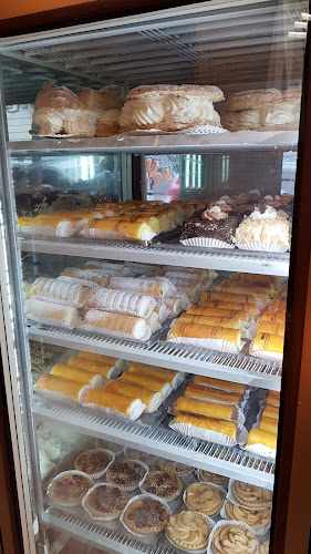 Fotografia tomada fuera de Forn Boix - Panadería en Girona, Girona
