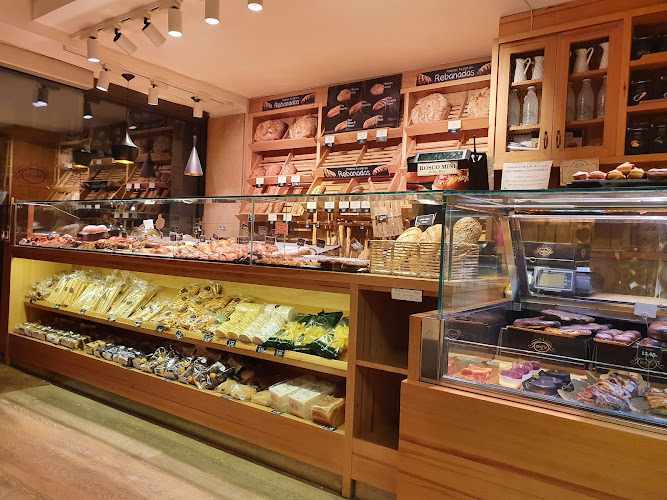Fotografia tomada fuera de Panadería Bertiz - Panadería en Bilbao, Vizcaya
