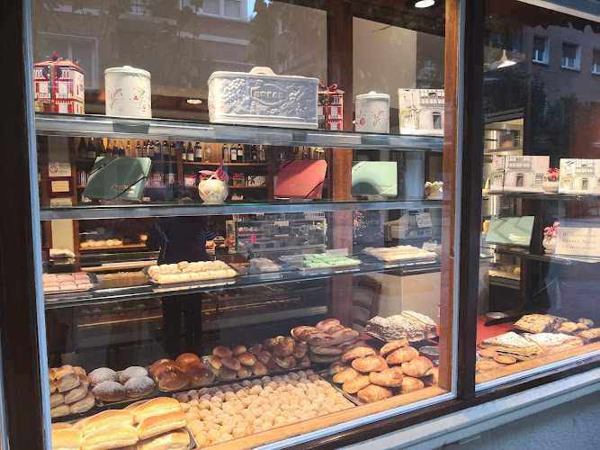 Fotografia tomada fuera de Pastelerias Zuricalday - Pastelería en Getxo, Vizcaya